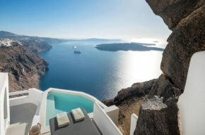 Aqua Luxury Suites by NOMÉE Hospitality Group